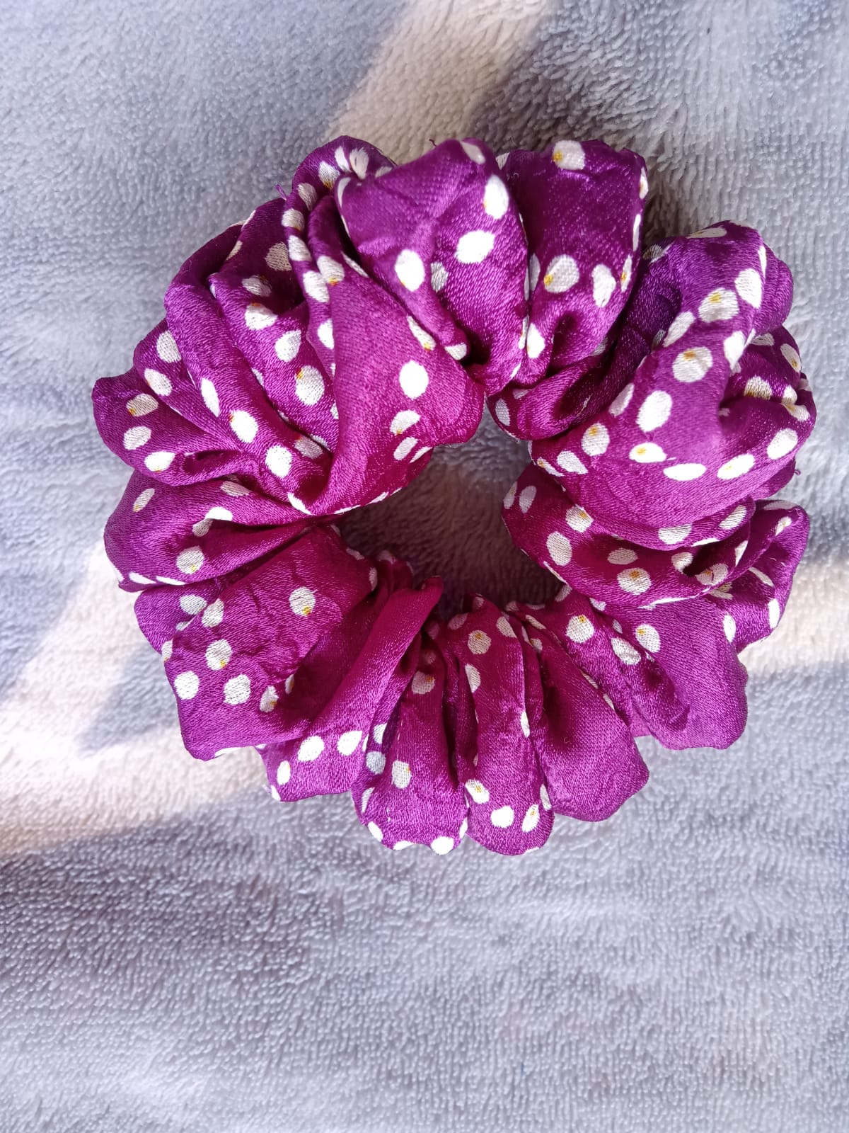 Premium Handmade Scrunchies/Best Gift For Women & Girl/ pack of 4